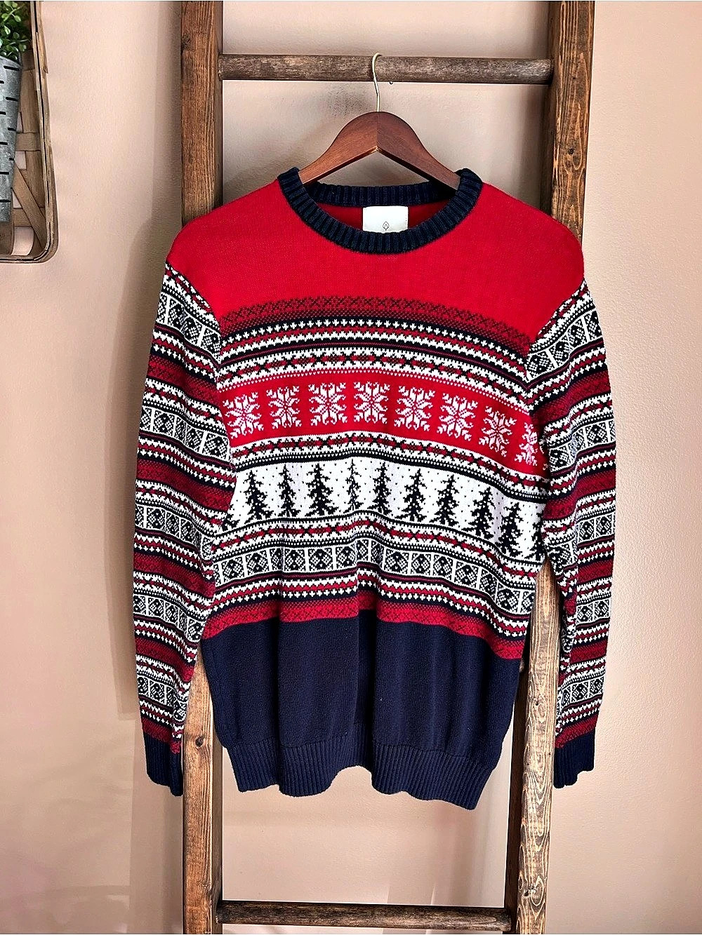 Aspen Fair Isle 100% Cotton Crewneck Holiday Sweater in Red & Navy Size Medium
